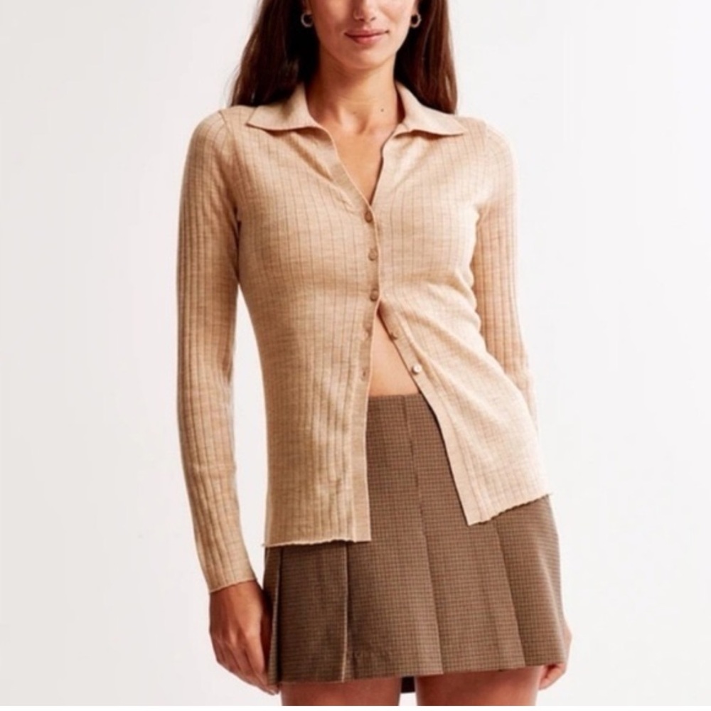 Abercrombie & Fitch Merino Wool Slim Collared Top Cardigan Tan/ Beige NWT